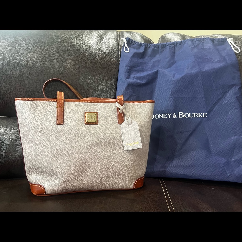 Dooney and Bourke Purse- Leather Beige & Brown